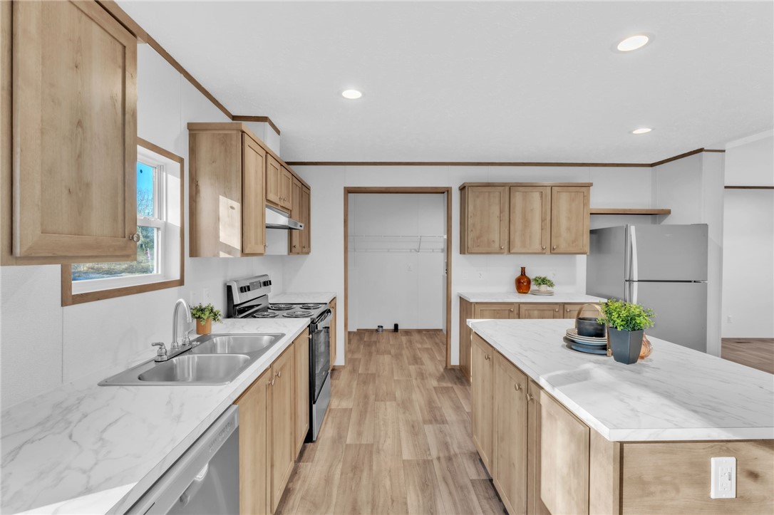 107 Benny Smith Road Starr, SC 29684 - Photo 10 of 32