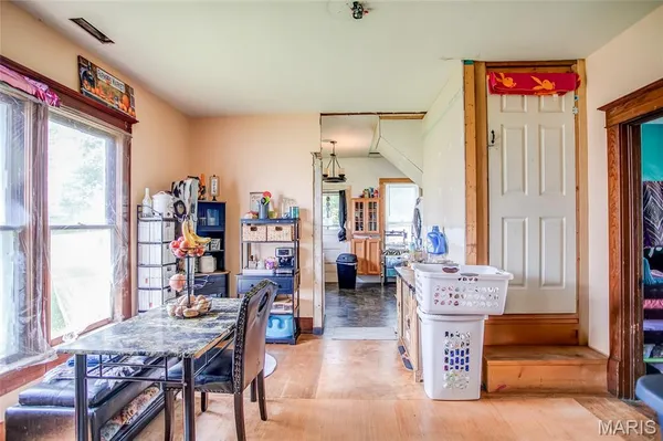 $44,000 | 812 South Main Street, Pleasant Hill, IL 62366