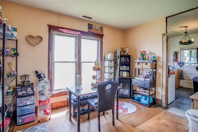 $45,000 | 812 South Main Street, Pleasant Hill, IL 62366