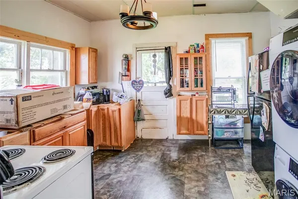 $44,000 | 812 South Main Street, Pleasant Hill, IL 62366