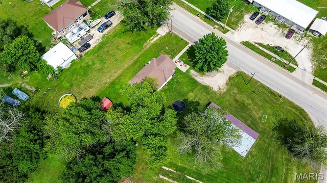 $45,000 | 812 South Main Street, Pleasant Hill, IL 62366