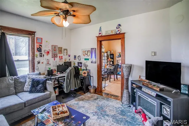 $45,000 | 812 South Main Street, Pleasant Hill, IL 62366