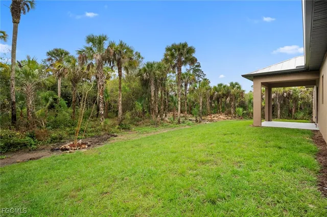 $3,000 | 3244 32nd Avenue Southeast, Naples, FL 34117