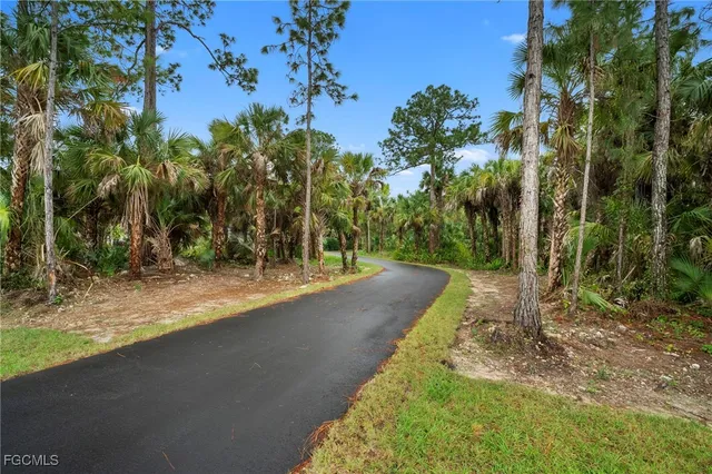 $3,000 | 3244 32nd Avenue Southeast, Naples, FL 34117