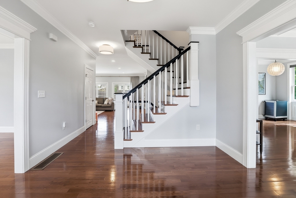 7 Howe Street Hingham, MA 02043 - Photo 2 of 41