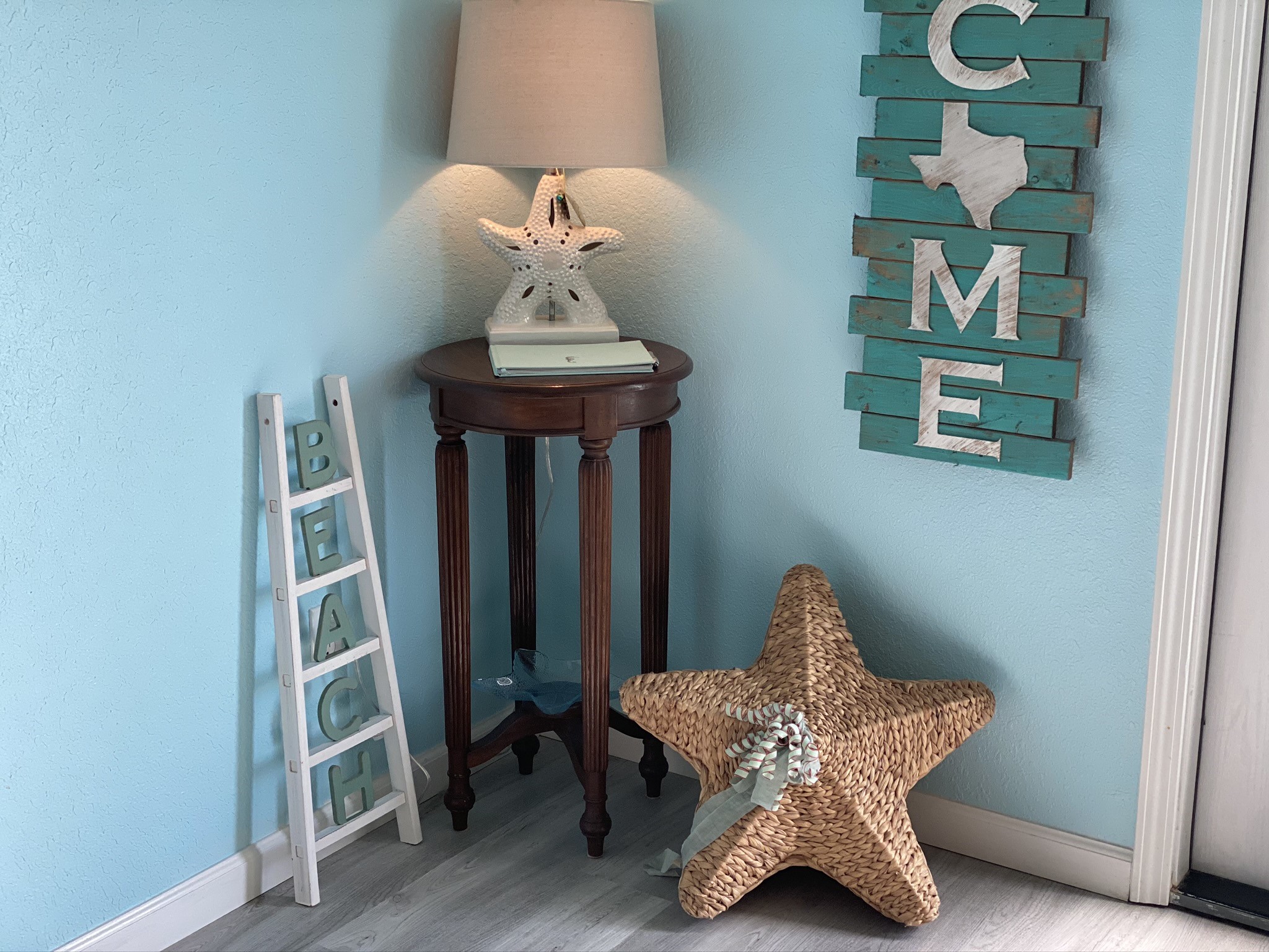 124 Howard Avenue, Unit D Surfside Beach, TX 77541 - Photo 44 of 50 a living room with furniture and a window