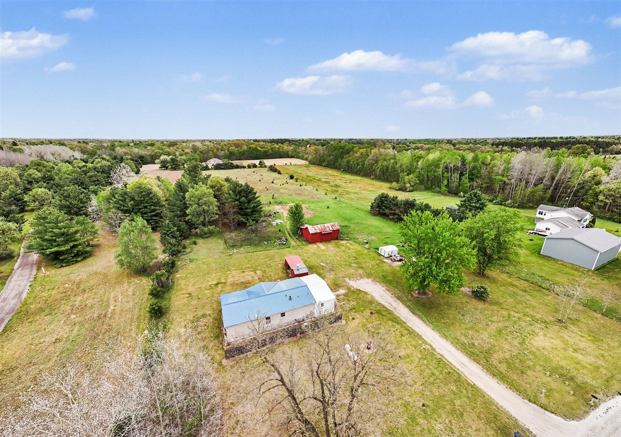 10812 Henkel Road Morley, MI 49336 - Photo 4 of 36