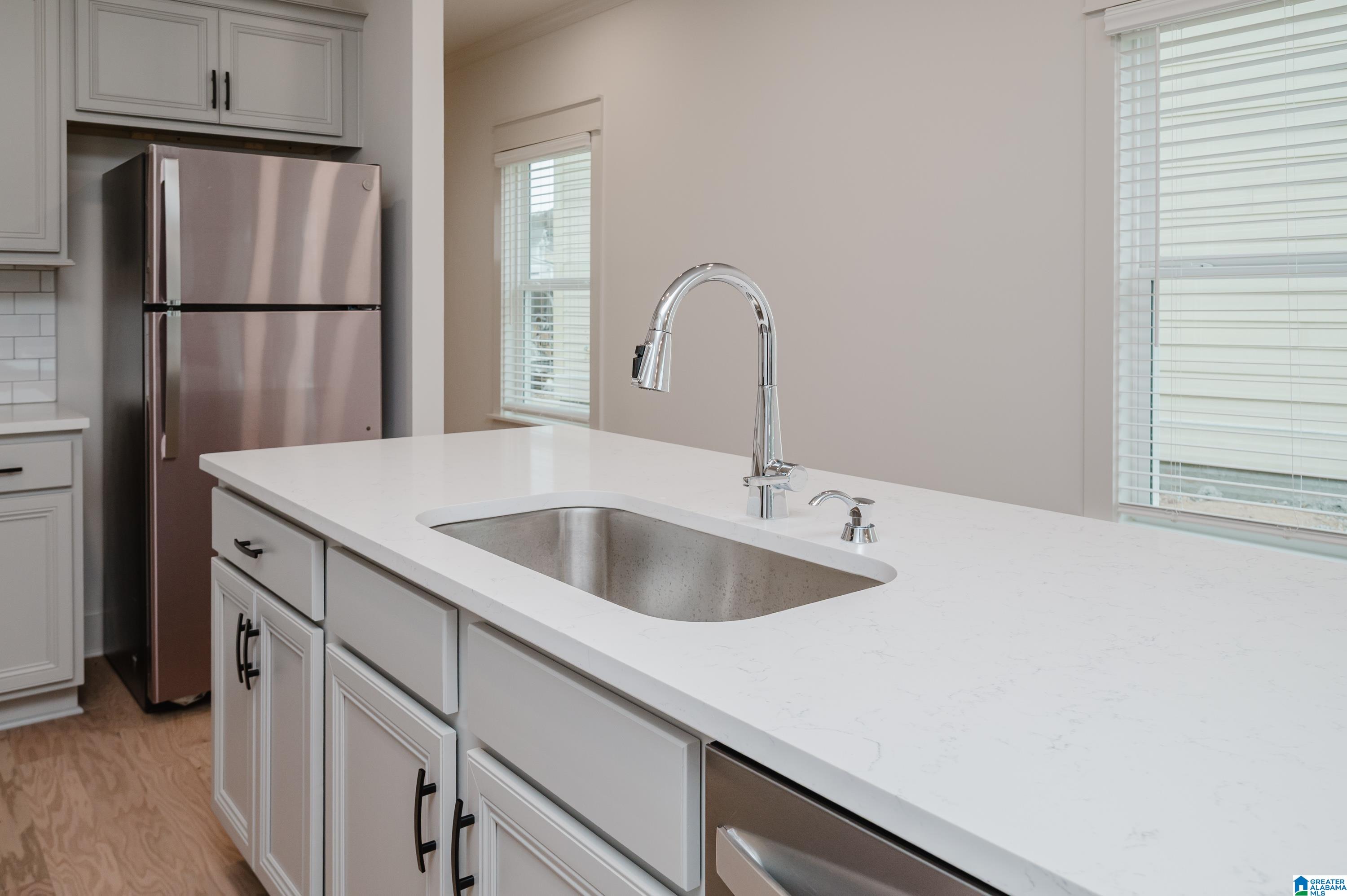 381 Huntley Rdg Bend Pelham, AL 35124 - Photo 15 of 48