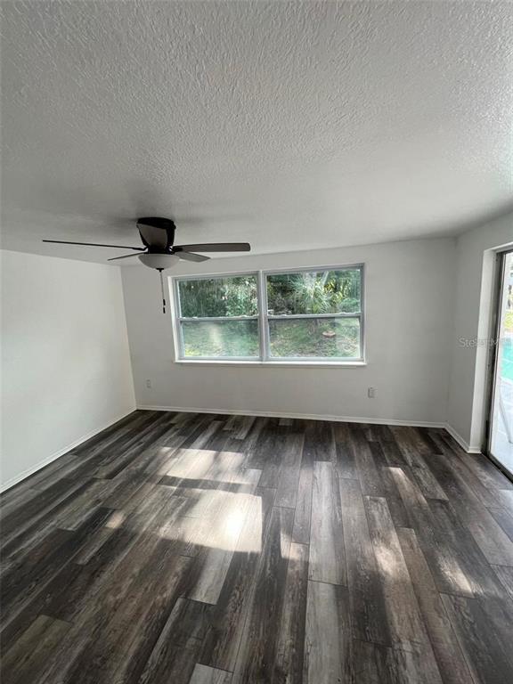 8206 Clover Hill Loop Hudson, FL 34667 - Photo 7 of 20