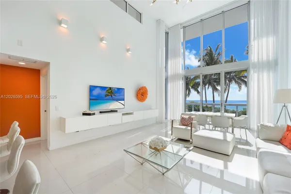 $18,000 | 6899 Collins Avenue, Unit 204, Miami Beach, FL 33141