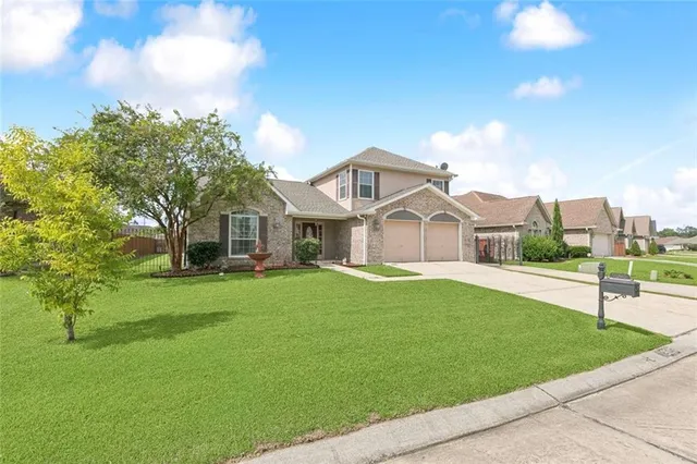 $389,000 | 2693 Acadiana Trace, Marrero, LA 70072