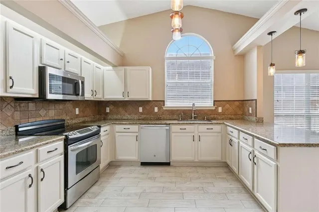 $389,000 | 2693 Acadiana Trace, Marrero, LA 70072