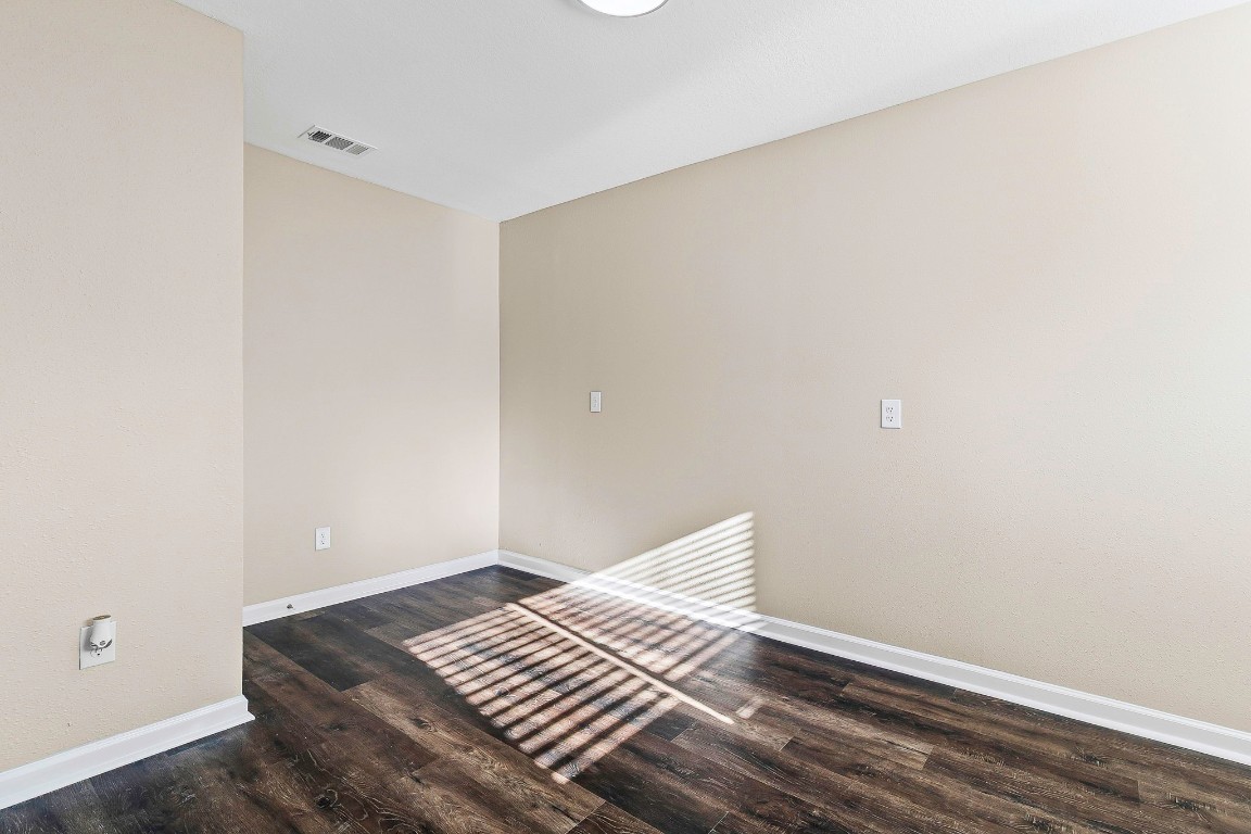 416 Kickapoo Drive Livingston, TX 77351 - Photo 21 of 36 a view of an empty room