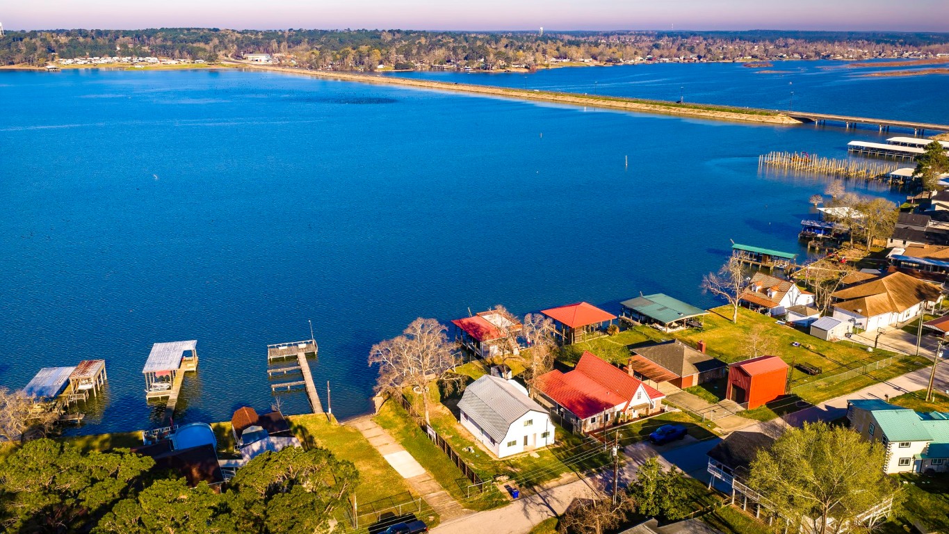 416 Kickapoo Drive Livingston, TX 77351 - Photo 35 of 36