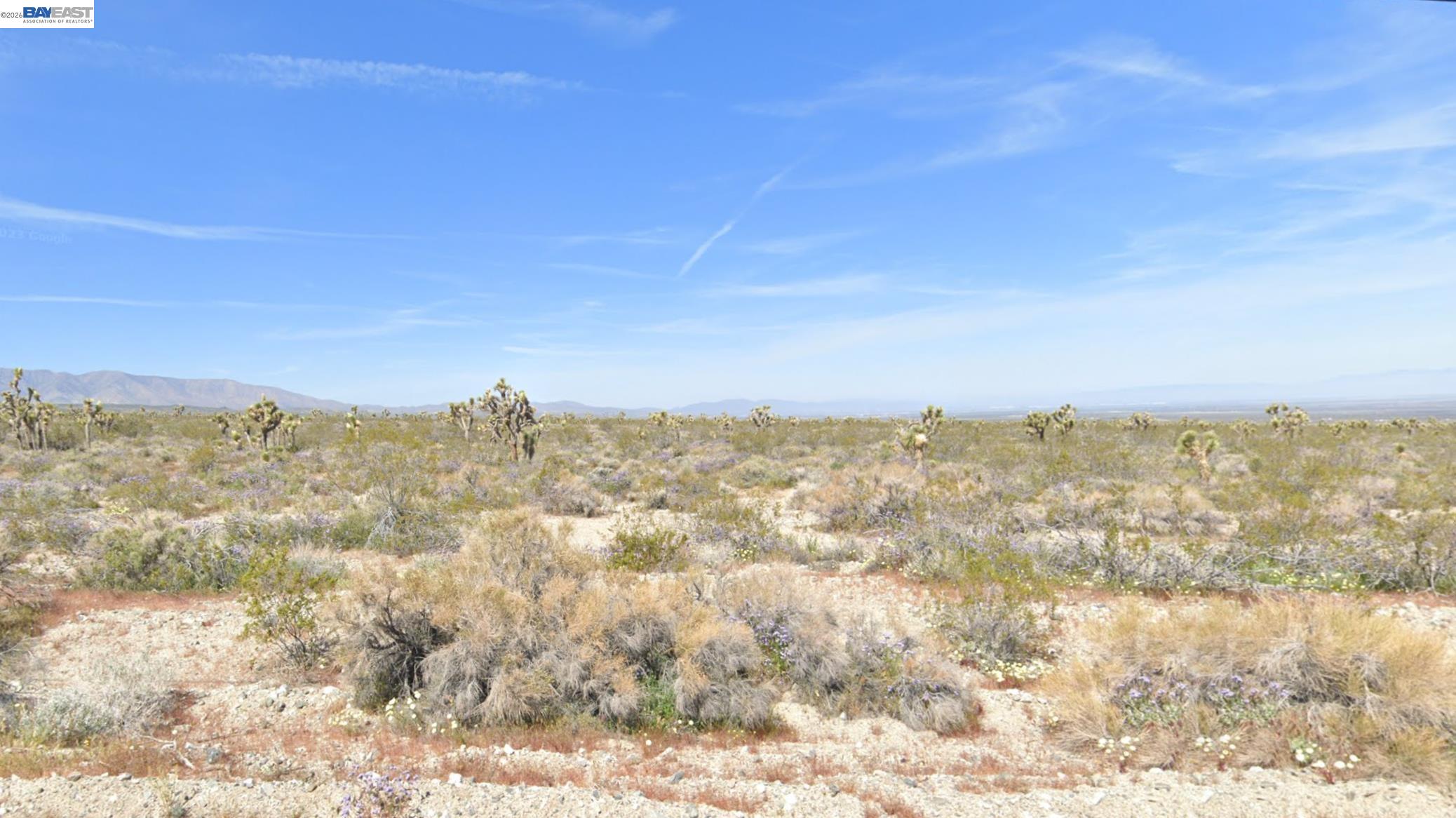 X8 Largo Vista Road Llano, CA 93544 - Photo 2 of 5 a view of a city