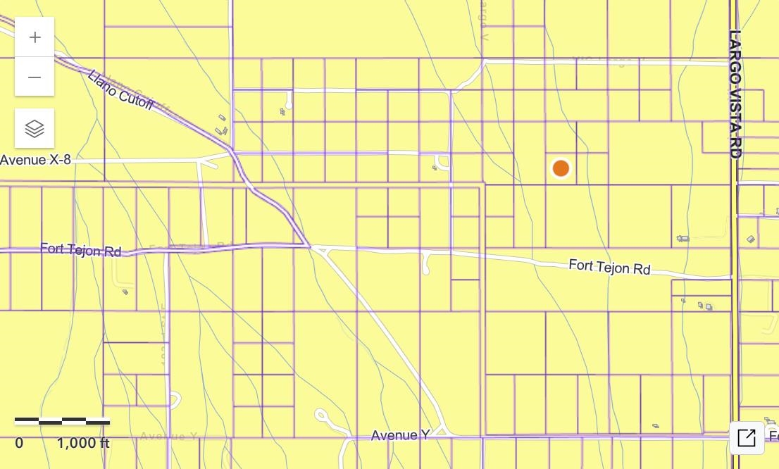X8 Largo Vista Road Llano, CA 93544 - Photo 5 of 5 a view of a black gate