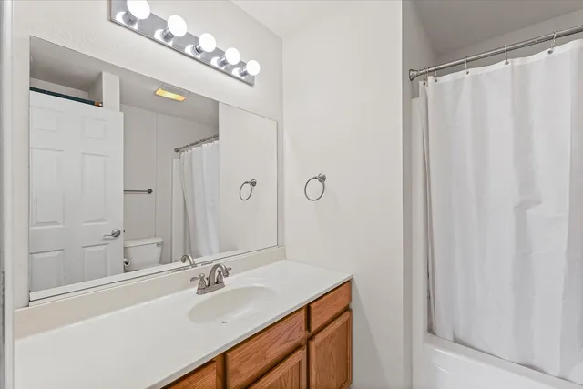 $175,900 | 2404 Windward Boulevard, Unit 202, Champaign, IL 61821