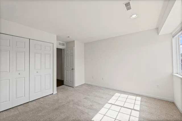 $175,900 | 2404 Windward Boulevard, Unit 202, Champaign, IL 61821