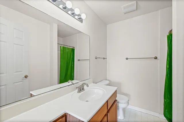 $175,900 | 2404 Windward Boulevard, Unit 202, Champaign, IL 61821