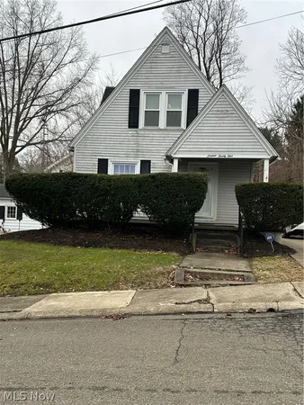 $159,000 | 1621 Hobart Avenue Northeast, Massillon, OH 44646