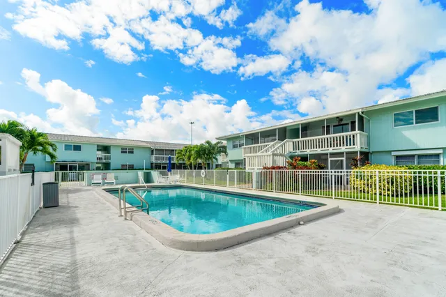 $1,700 | 222 North Federal Highway, Unit 120, Deerfield Beach, FL 33441