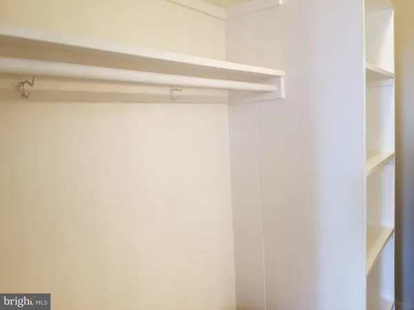 $1,750 | 1011 Arlington Boulevard, Unit 926, Arlington, VA 22209