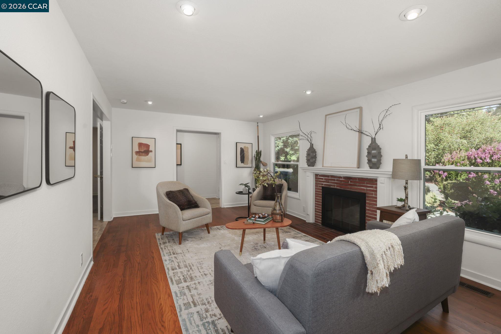 2157 Whyte Park Avenue Walnut Creek, CA 94595 - Photo 6 of 35
