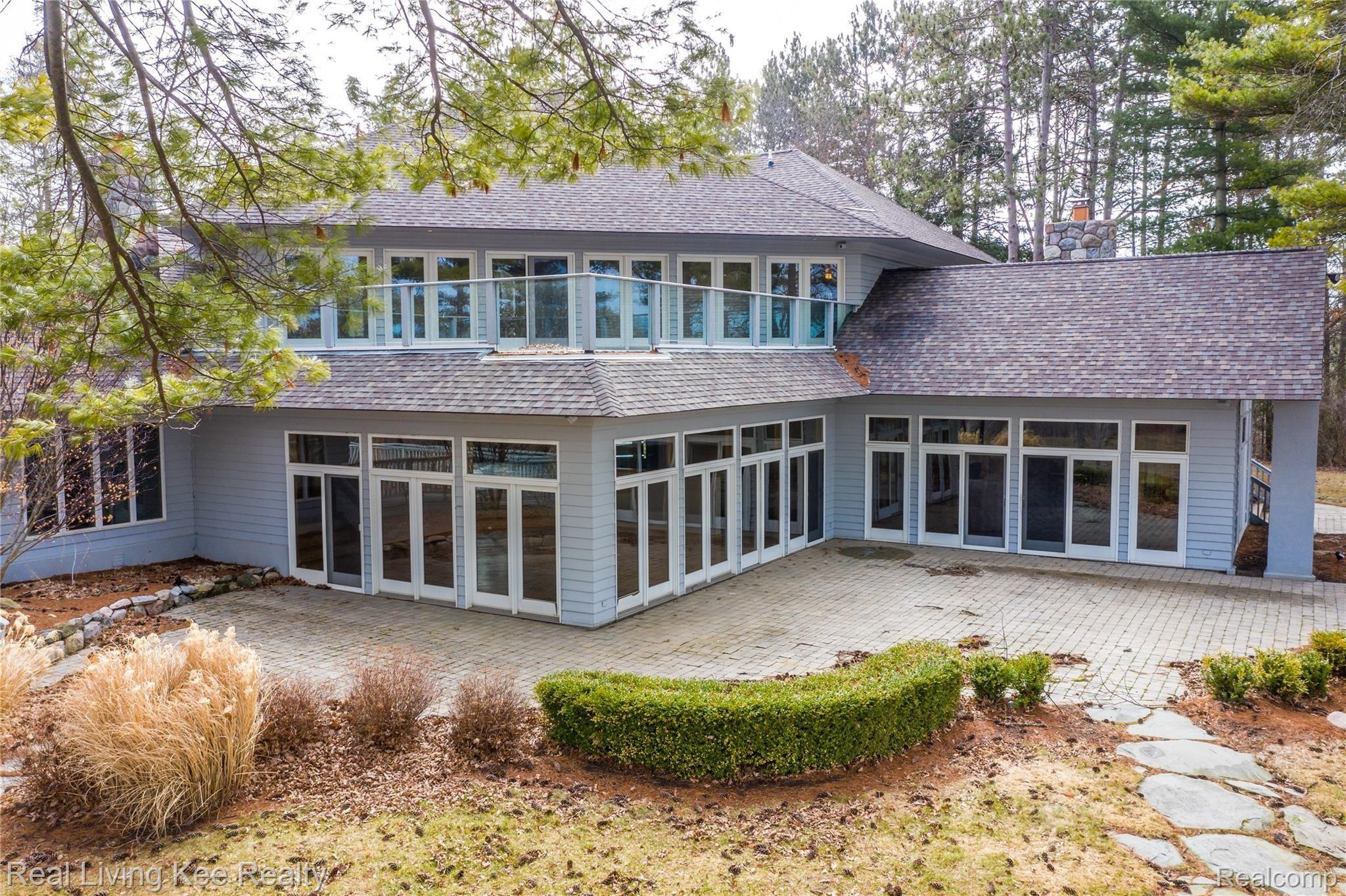 1285 Lake George Road Oakland, MI 48363 - Photo 6 of 55 Exteriors (43 of 50).jpg