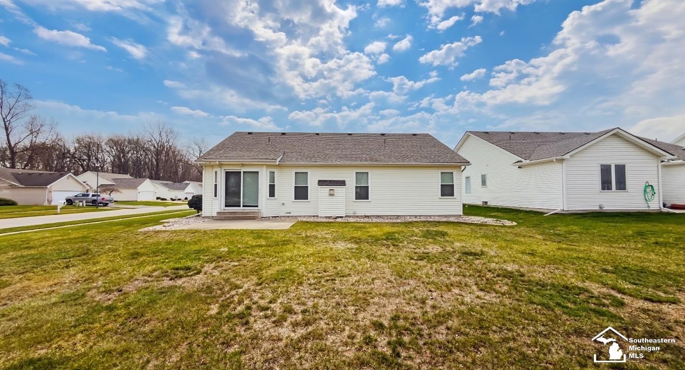 2140 Delaware Lane Temperance, MI 48182 - Photo 24 of 26