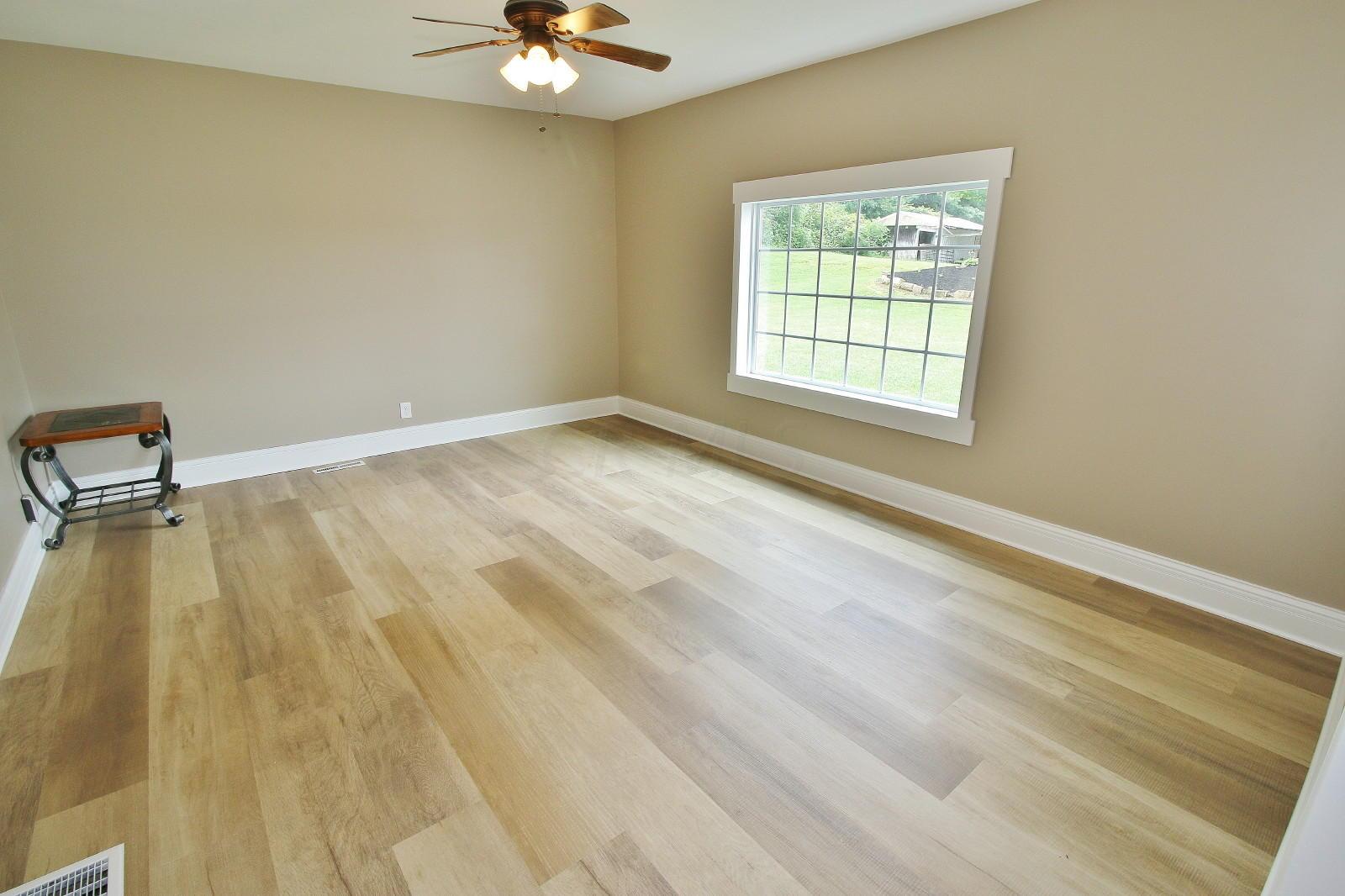 10210 Palmer Road Hopewell, OH 43746 - Photo 9 of 37