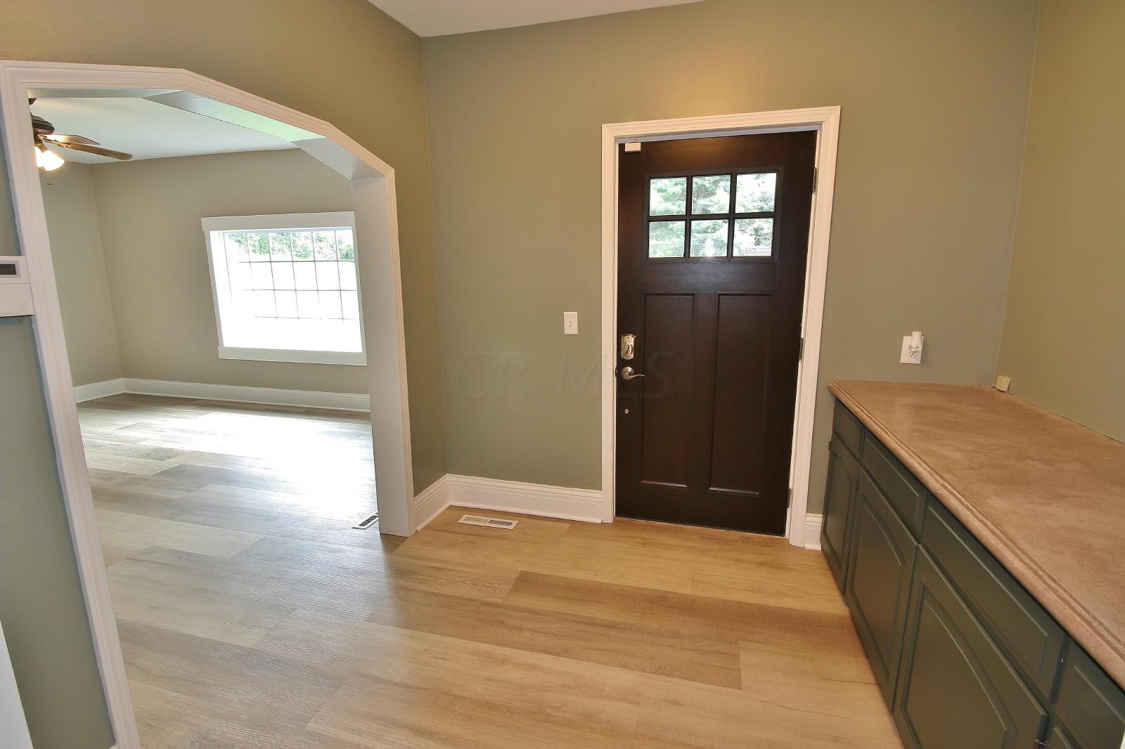 10210 Palmer Road Hopewell, OH 43746 - Photo 10 of 37