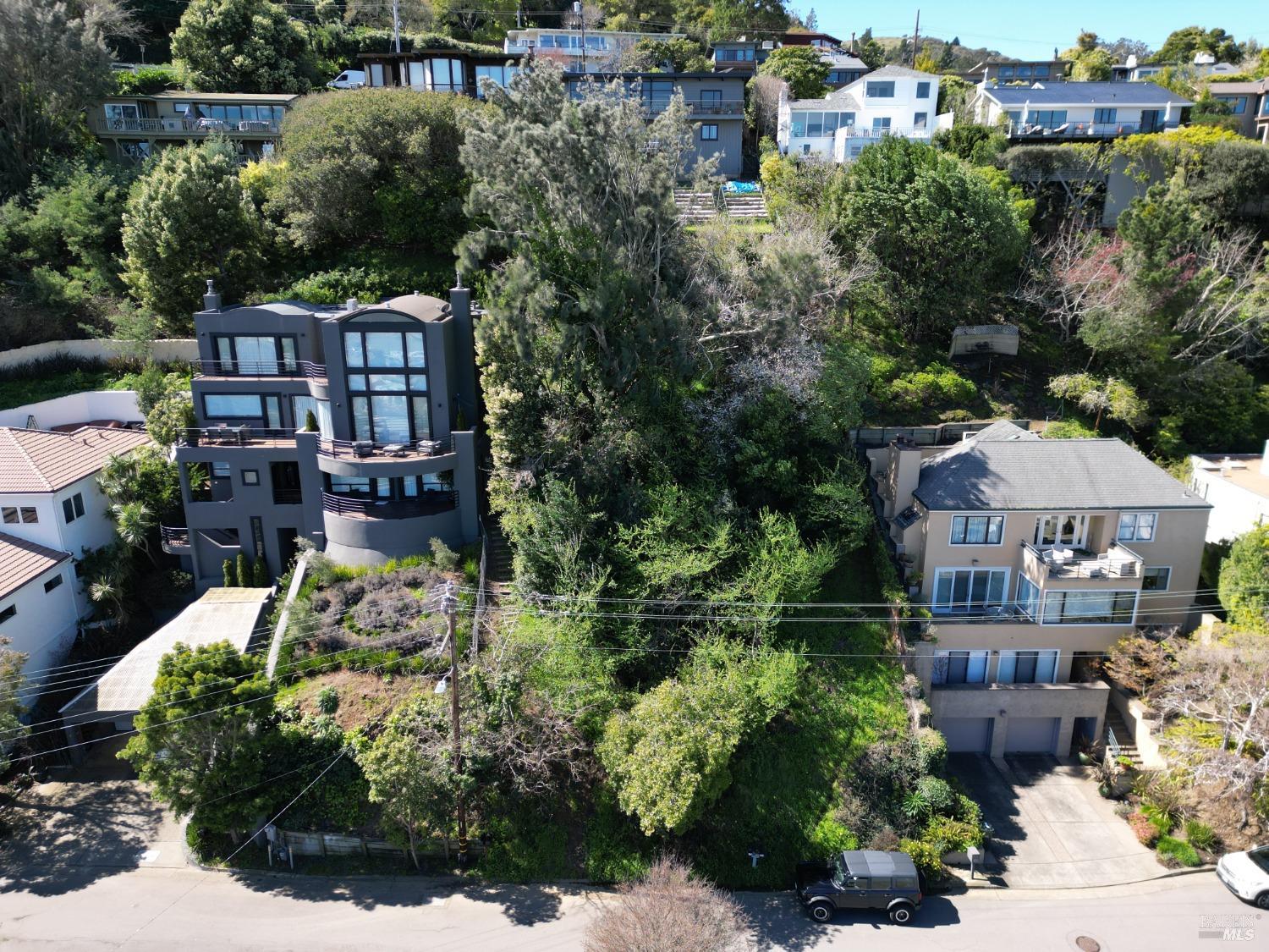 177 Cazneau Avenue Sausalito, CA 94965 - Photo 4 of 5