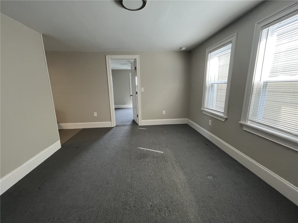 217 State Street, Unit 2R Bristol, RI 02809 - Photo 5 of 10