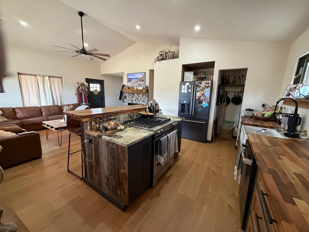 106 Bennett Creek Road Powell, WY 82435 - Photo 5 of 27 Gallery Image 5
