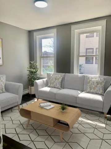 $1,750 | 44 East 18th Street, Unit 2R, Bayonne, NJ 07002