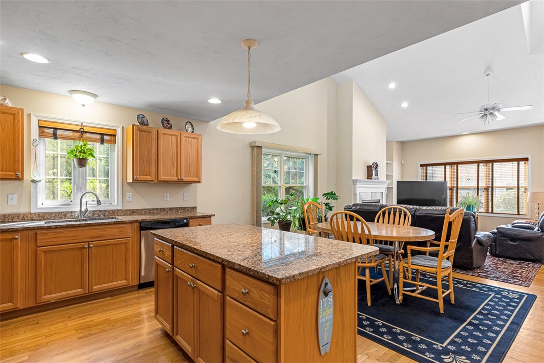 500 Mendon Road, Unit 11 Cumberland, RI 02864 - Photo 19 of 50 Gallery Image 19