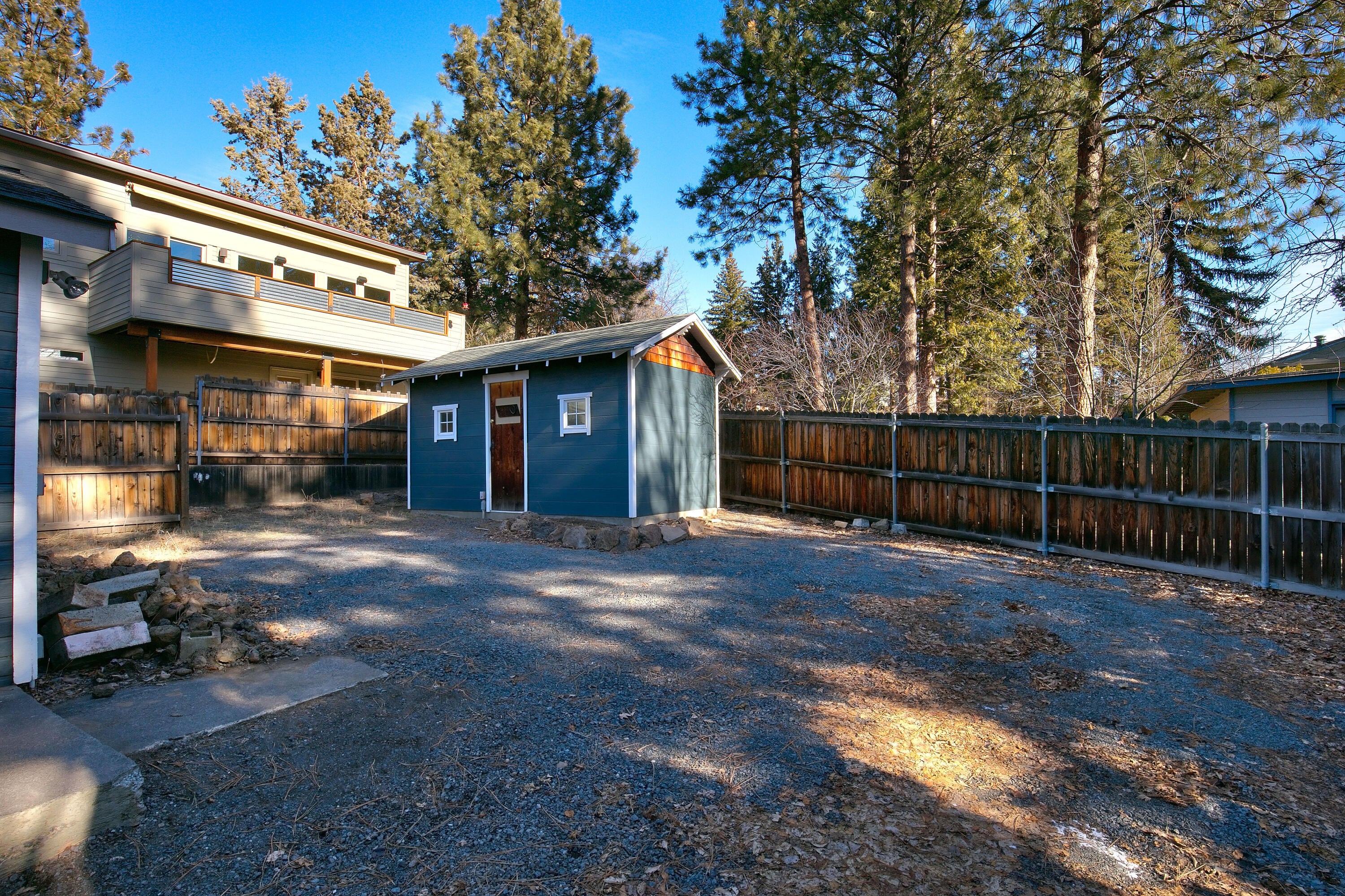 2304 Northwest Awbrey Road Bend, OR 97703 - Photo 17 of 21 17