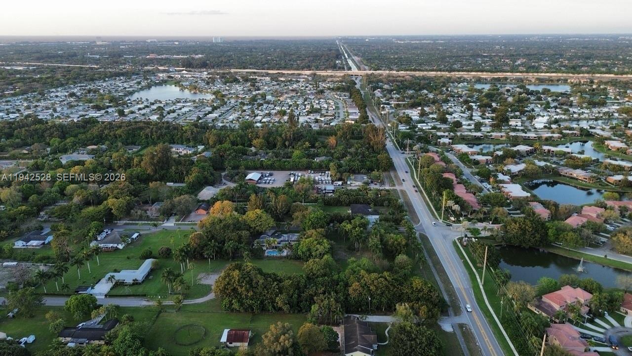 1615 Hiatus Road Davie, FL 33325 - Photo 10 of 12