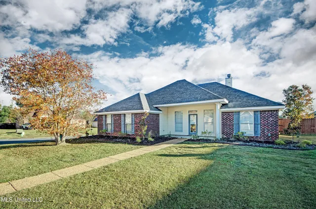 $229,900 | 119 Beechwood Circle, Pearl, MS 39208