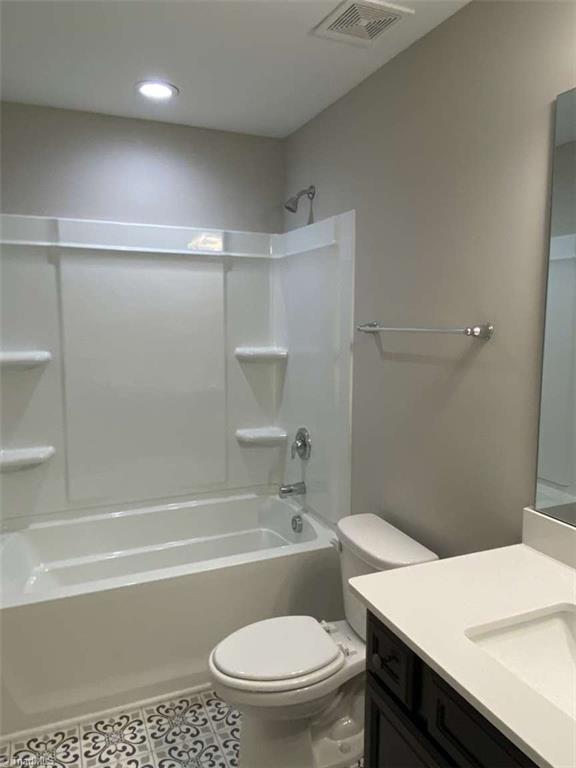 3815 Copperfield Court High Point, NC 27265 - Photo 19 of 23