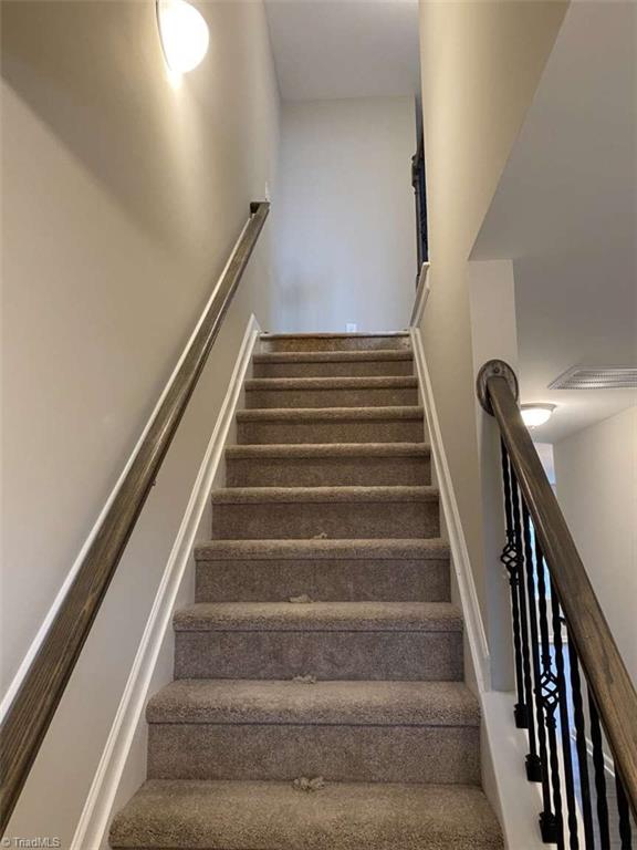 3815 Copperfield Court High Point, NC 27265 - Photo 10 of 23