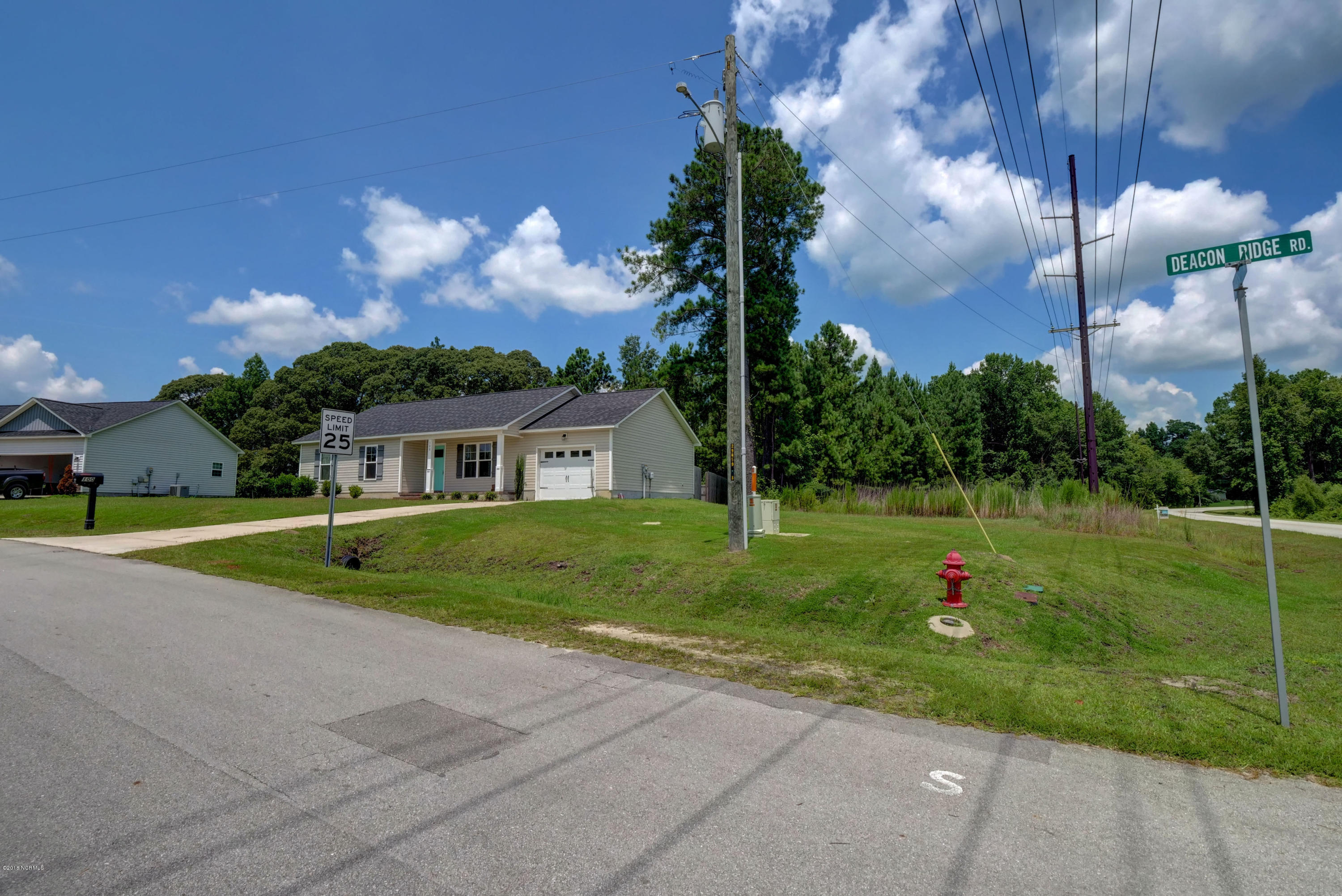 100 Deacons Ridge Road Hubert, NC 28539 - Photo 2 of 30 100 Deacons Ridge Road Hubert-print-002-