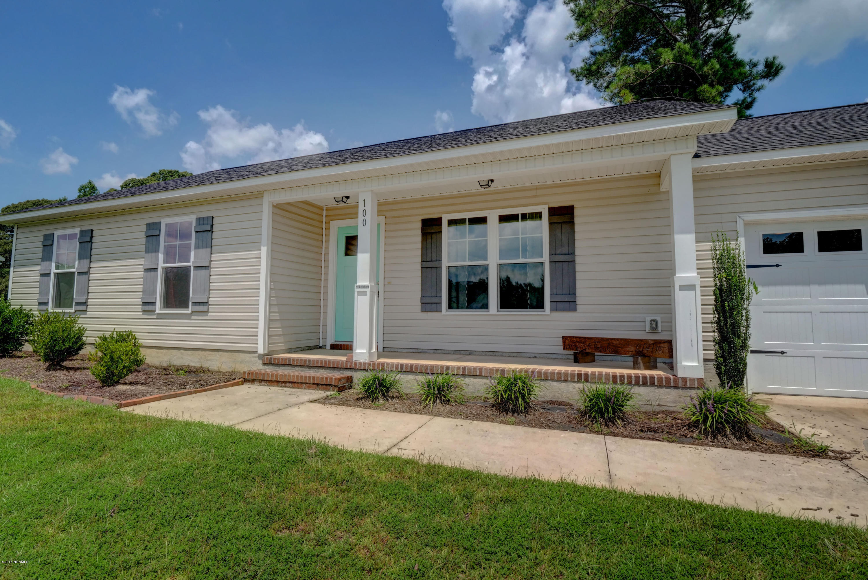 100 Deacons Ridge Road Hubert, NC 28539 - Photo 4 of 30 100 Deacons Ridge Road Hubert-print-005-