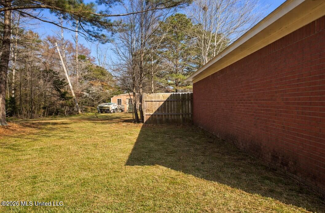 626 David Cove Jackson, MS 39212 - Photo 11 of 11 Backyard