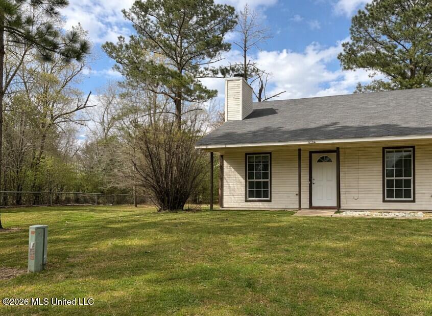 626 David Cove Jackson, MS 39212 - Photo 2 of 11 Side