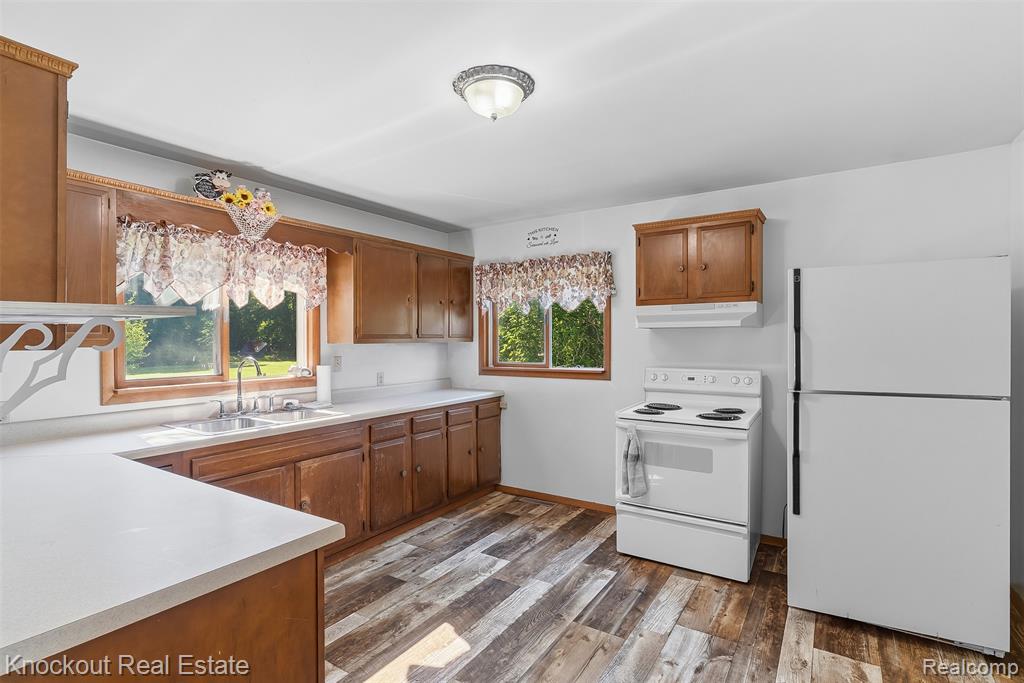 12845 Bueche Road Burt, MI 48417 - Photo 18 of 28