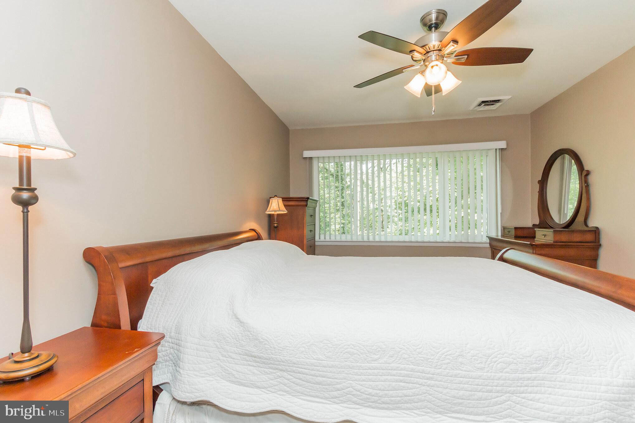 11079 Saffold Way Reston, VA 20190 - Photo 20 of 36