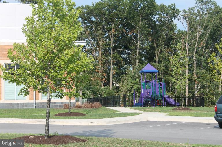 9430 Northgate Road Laurel, MD 20723 - Photo 11 of 18 Community