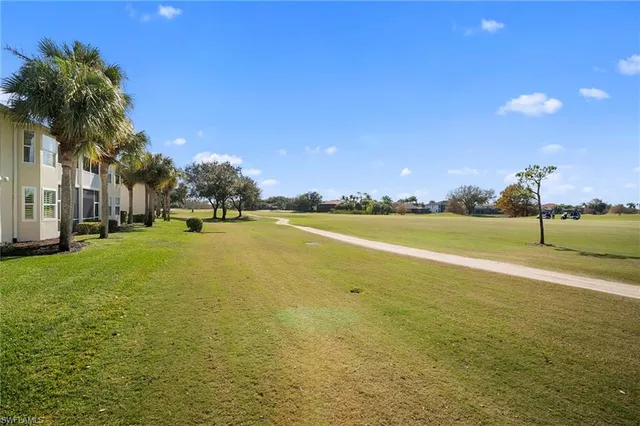 $284,900 | 21330 Lancaster Run, Unit 1215, Estero, FL 33928