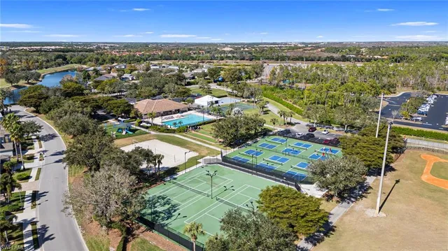 $284,900 | 21330 Lancaster Run, Unit 1215, Estero, FL 33928